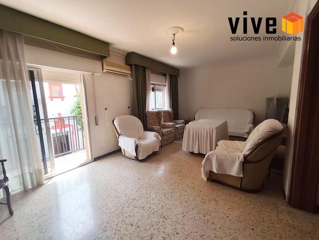 5 sovrum Radhus till salu i Nervión, Sevilla stad med garage - 490 000 € (Ref: 9608223)