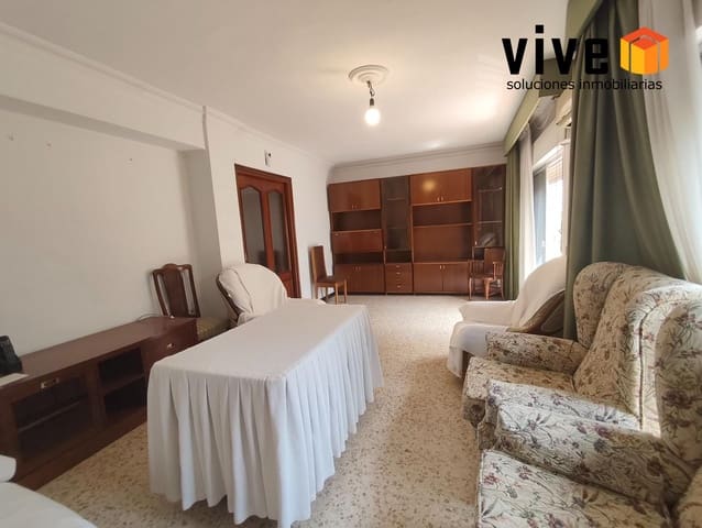 5 sovrum Radhus till salu i Nervión, Sevilla stad med garage - 490 000 € (Ref: 9608223)