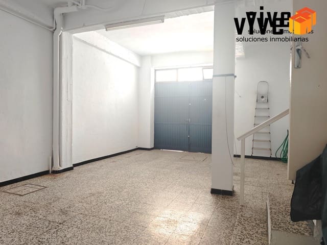 5 sovrum Radhus till salu i Nervión, Sevilla stad med garage - 490 000 € (Ref: 9608223)