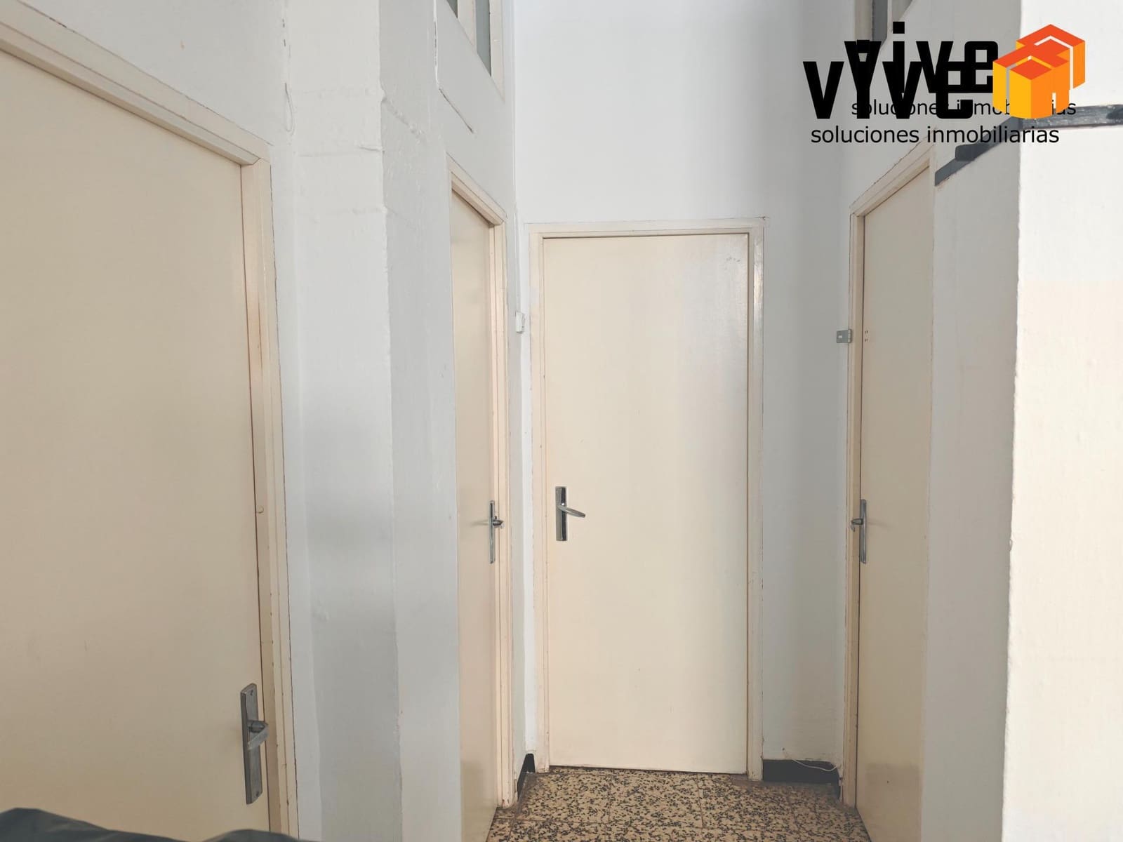 5 bedroom Terraced Villa for sale in Seville city with garage - € 490,000 (Ref: 9608223)