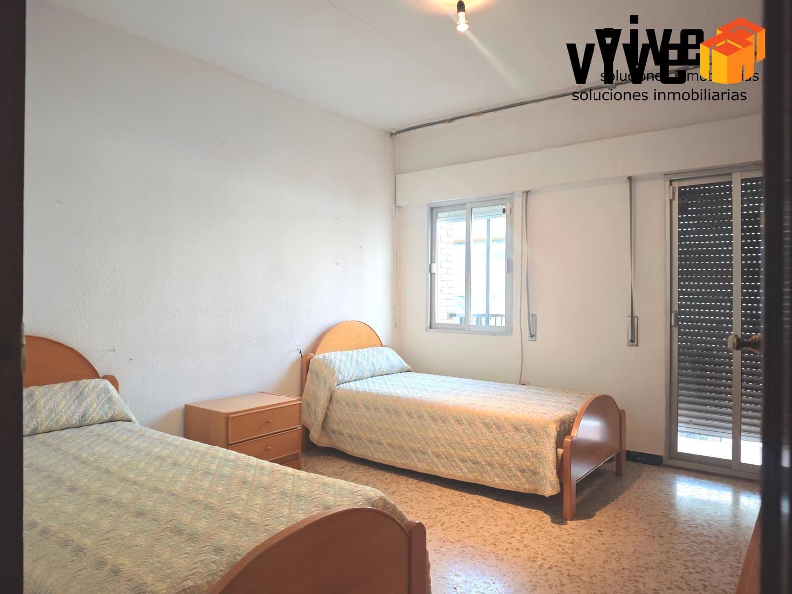 5 bedroom Terraced Villa for sale in Seville city with garage - € 490,000 (Ref: 9608223)