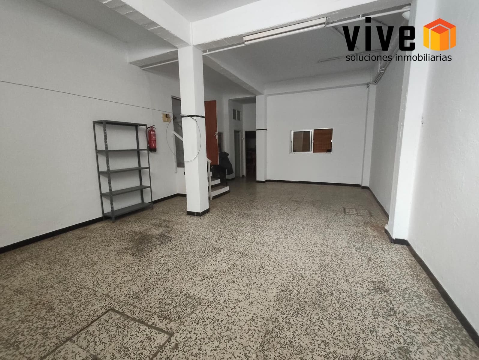 5 bedroom Terraced Villa for sale in Seville city with garage - € 490,000 (Ref: 9608223)