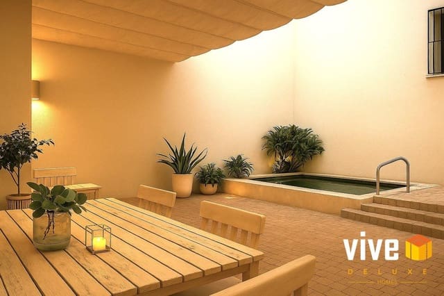 7 soveværelse Byhus til salg i Sevilla by med swimmingpool - € 1.350.000 (Ref: 9608225)