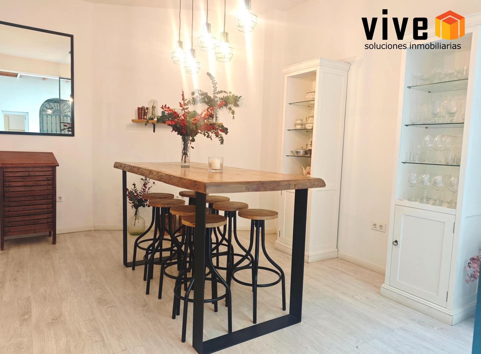 7 bedroom Townhouse for sale in Seville city with pool - € 1,350,000 (Ref: 9608225)