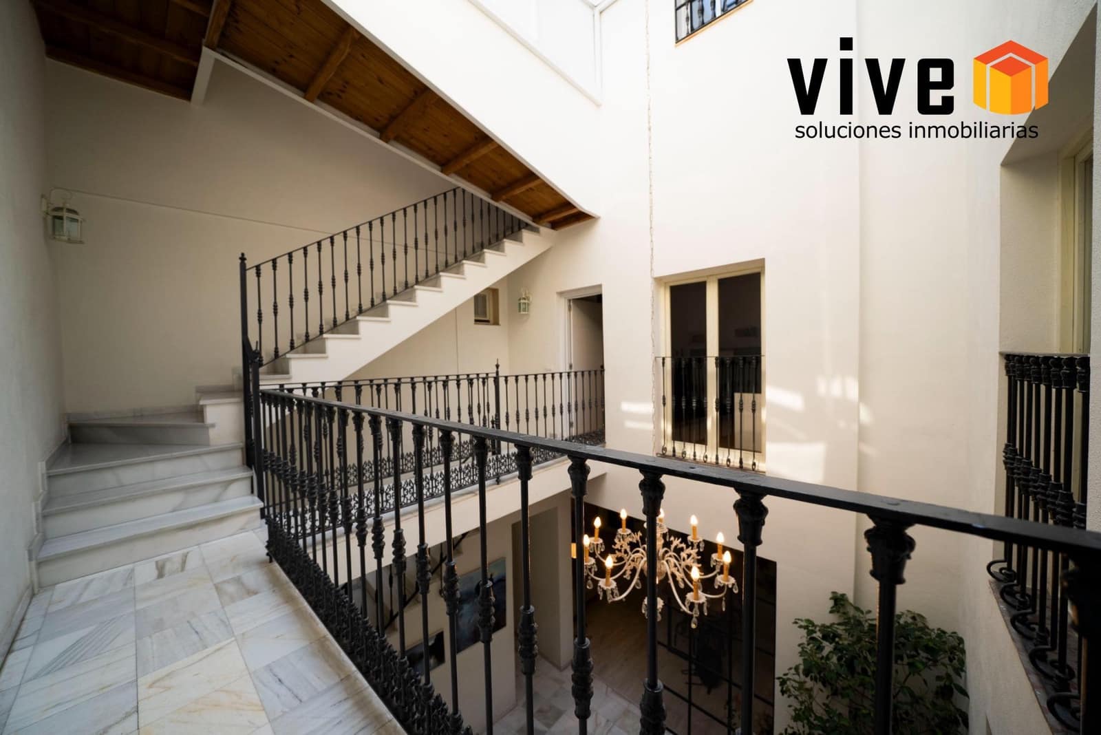 7 soverom Hus til salgs i Sevilla by med svømmebasseng - € 1 350 000 (Ref: 9608225)