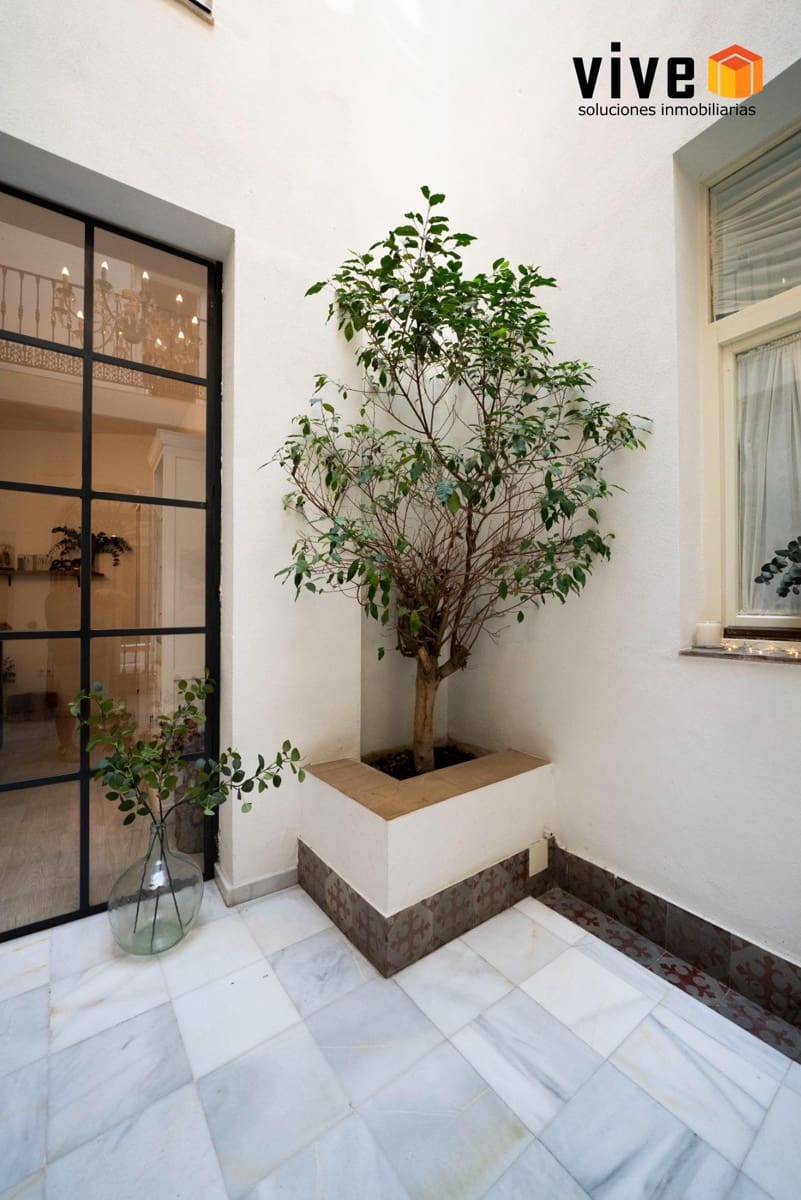 7 soverom Hus til salgs i Sevilla by med svømmebasseng - € 1 350 000 (Ref: 9608225)
