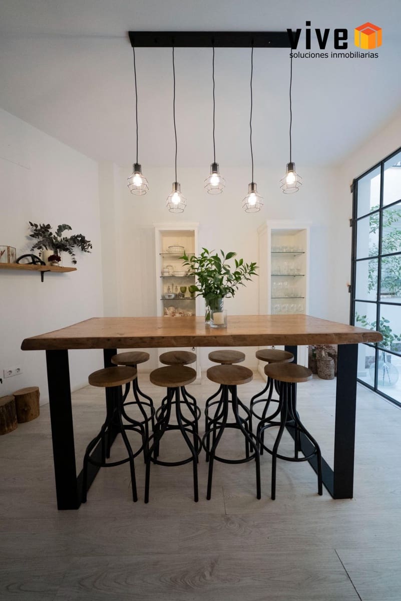 7 soverom Hus til salgs i Sevilla by med svømmebasseng - € 1 350 000 (Ref: 9608225)