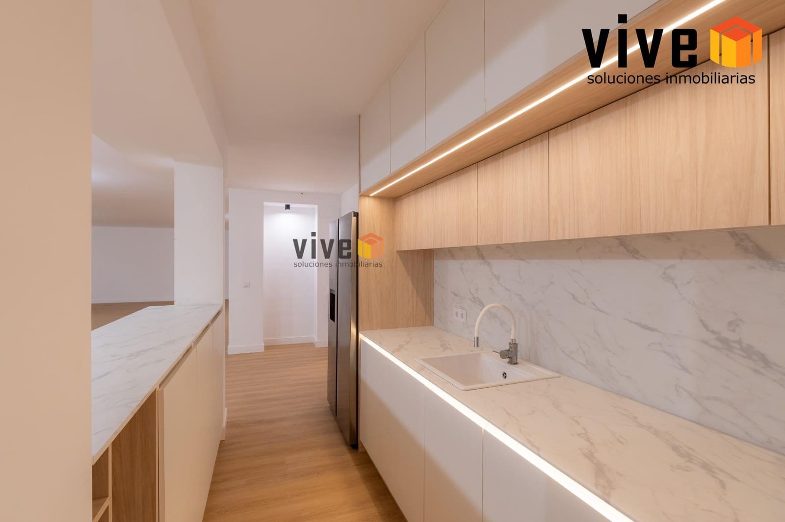 8 makuuhuone Huvila myytävänä paikassa Espartinas mukana uima-altaan - 1 990 000 € (Ref: 9630258)