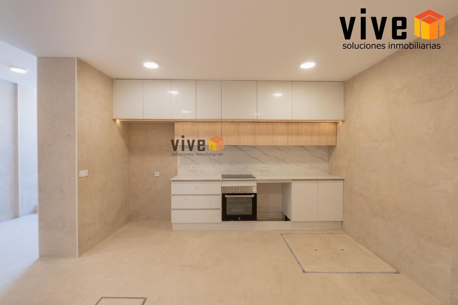 8 makuuhuone Huvila myytävänä paikassa Espartinas mukana uima-altaan - 1 990 000 € (Ref: 9630258)