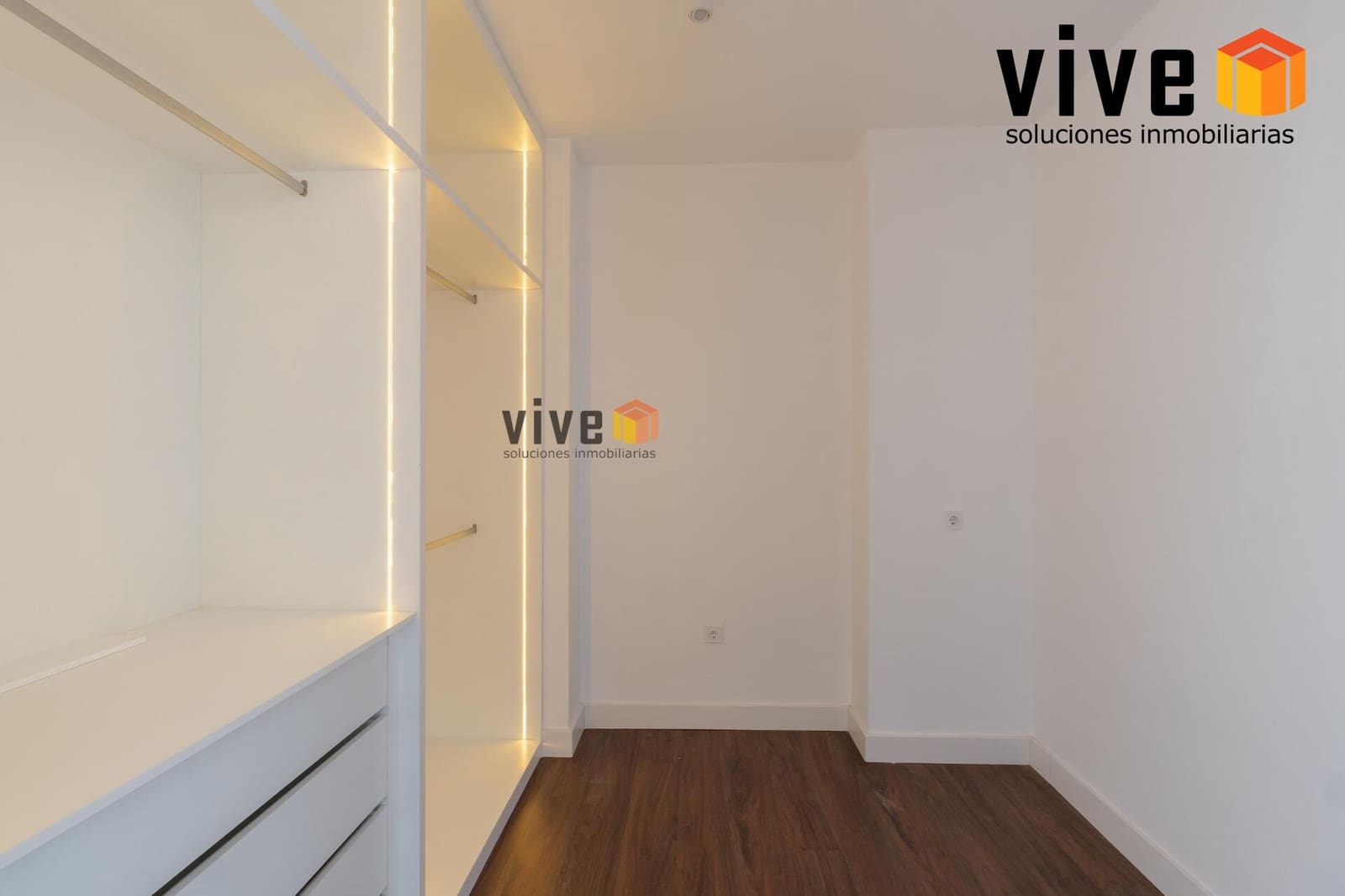 8 makuuhuone Huvila myytävänä paikassa Espartinas mukana uima-altaan - 1 990 000 € (Ref: 9630258)