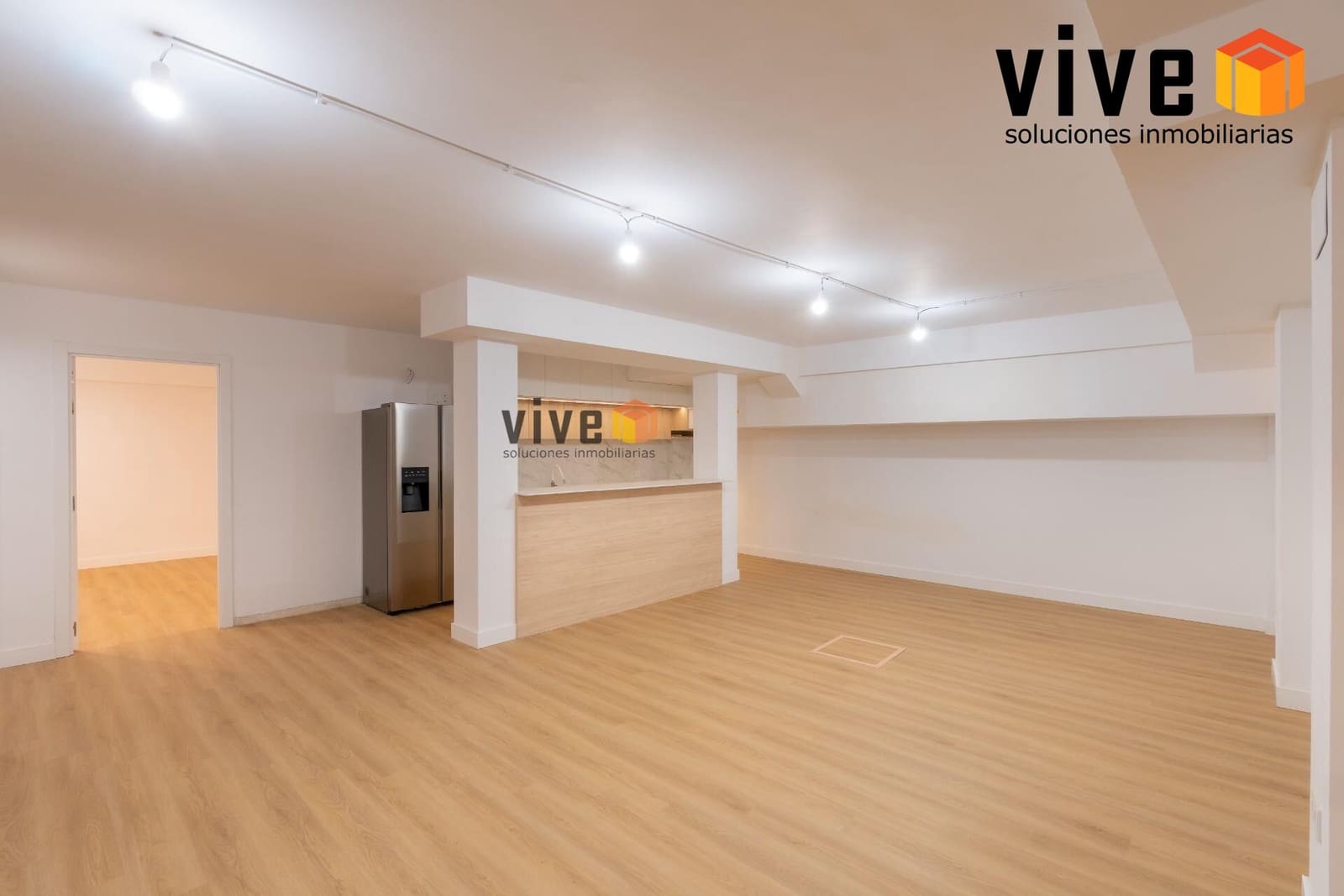 8 makuuhuone Huvila myytävänä paikassa Espartinas mukana uima-altaan - 1 990 000 € (Ref: 9630258)