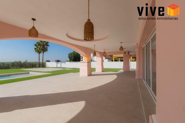 8 Zimmer Villa zu verkaufen in Espartinas mit Pool - 1.990.000 € (Ref: 9630258)