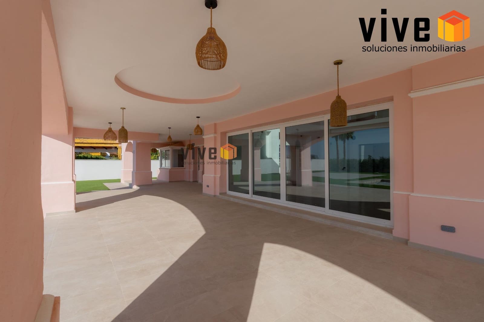 8 slaapkamer Villa te koop in Espartinas met zwembad - € 1.990.000 (Ref: 9630258)
