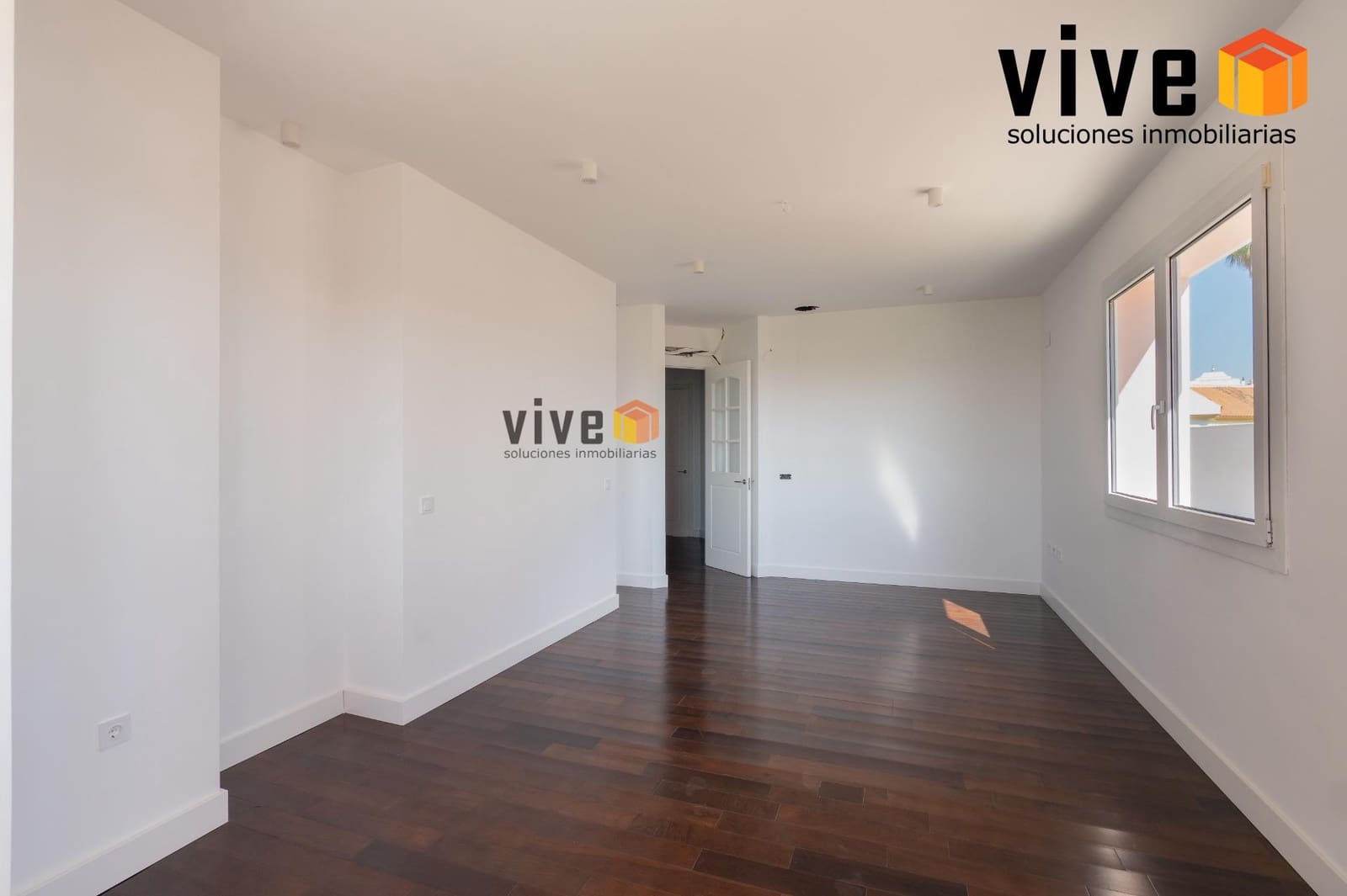8 slaapkamer Villa te koop in Espartinas met zwembad - € 1.990.000 (Ref: 9630258)