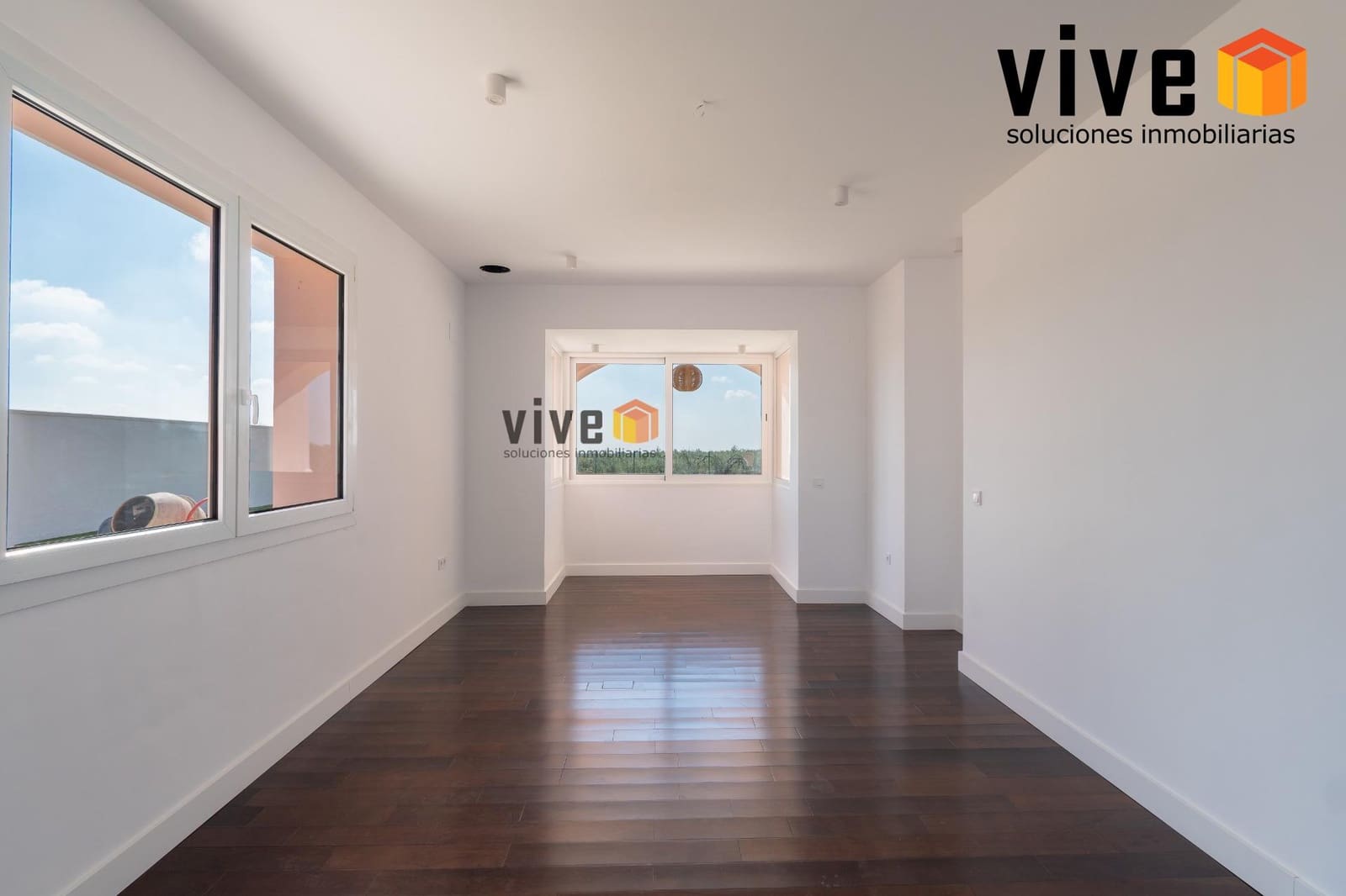 8 slaapkamer Villa te koop in Espartinas met zwembad - € 1.990.000 (Ref: 9630258)