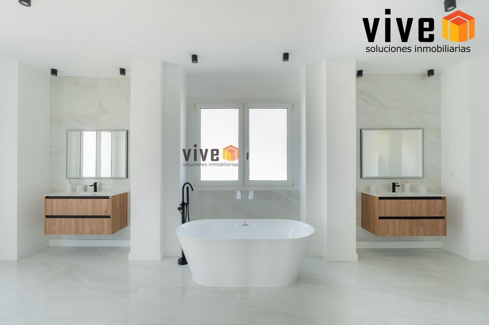8 slaapkamer Villa te koop in Espartinas met zwembad - € 1.990.000 (Ref: 9630258)