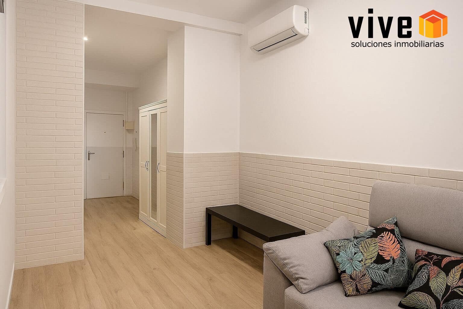 Kantoor te koop in Sevilla stad - € 125.000 (Ref: 9720132)