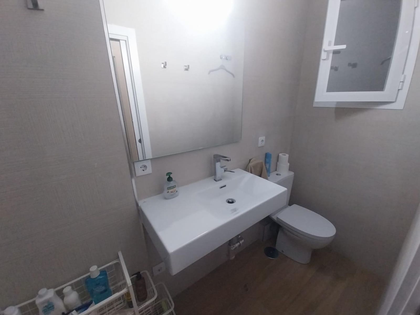 3 bedroom Flat for rent in Seville city - € 1,150 (Ref: 9770778)