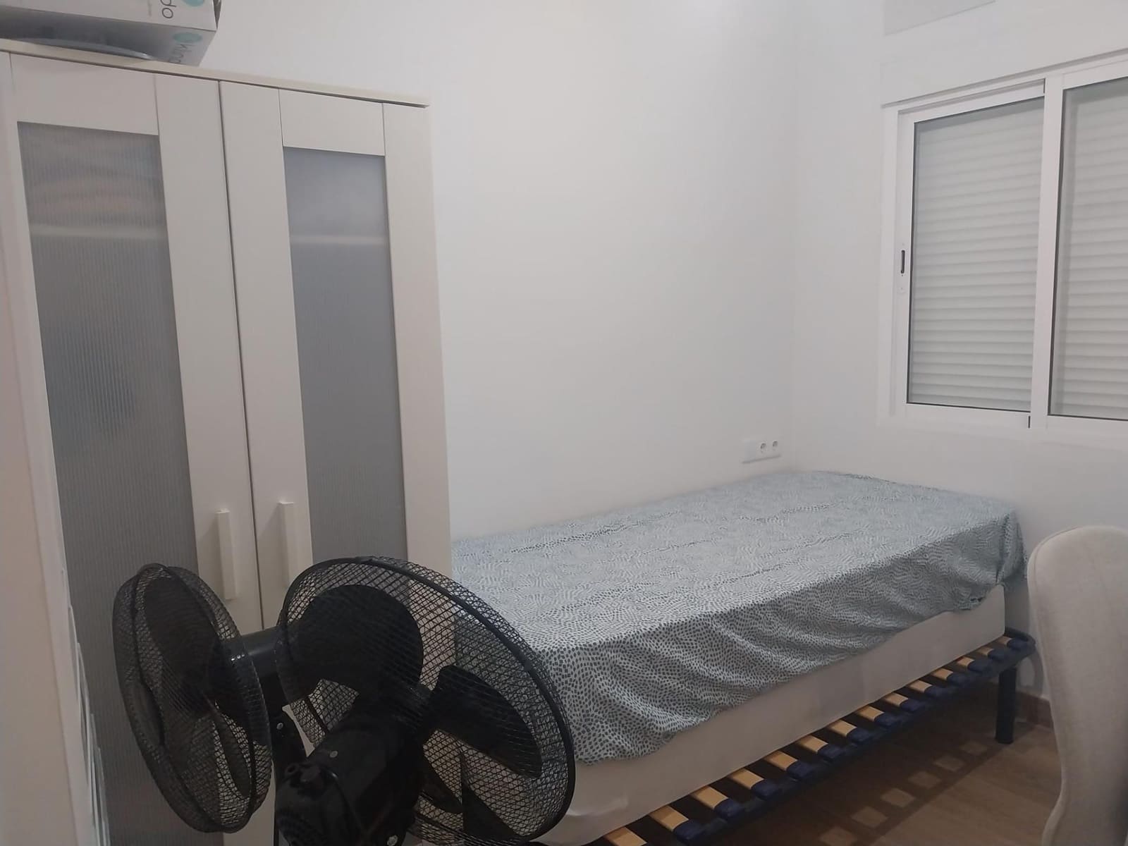 3 bedroom Flat for rent in Seville city - € 1,150 (Ref: 9770778)