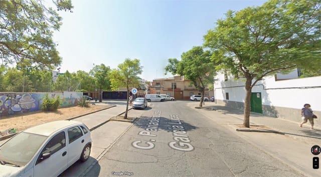 4 makuuhuone Rivitalo myytävänä paikassa Sevilla kaupunki - 135 000 € (Ref: 9806606)