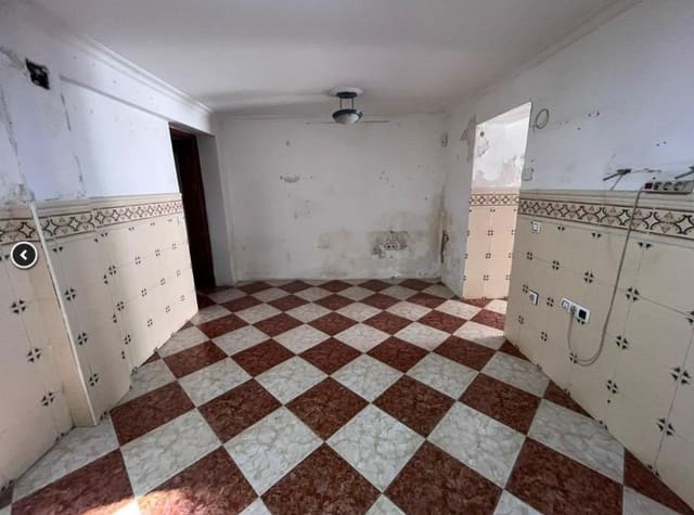 2 camera da letto Appartamento in vendita in La Plata, Siviglia città - 69.000 € (Rif: 9870255)