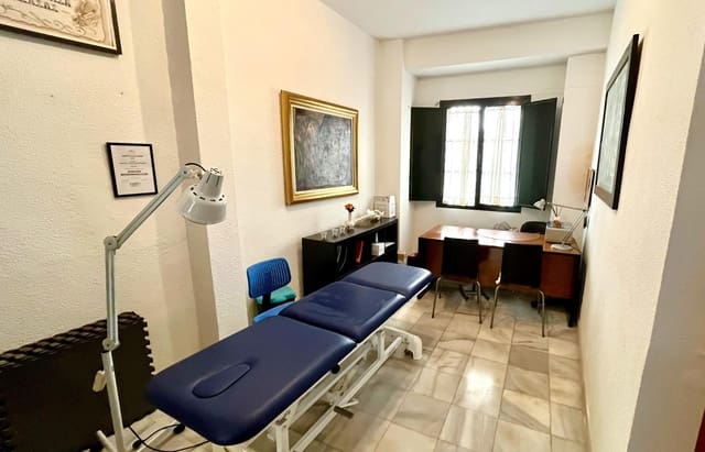 Casa de 5 habitaciones en Sevilla ciudad en venta con garaje - 620.000 € (Ref: 9876589)