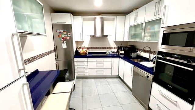 Casa de 5 habitaciones en Sevilla ciudad en venta con garaje - 620.000 € (Ref: 9876589)