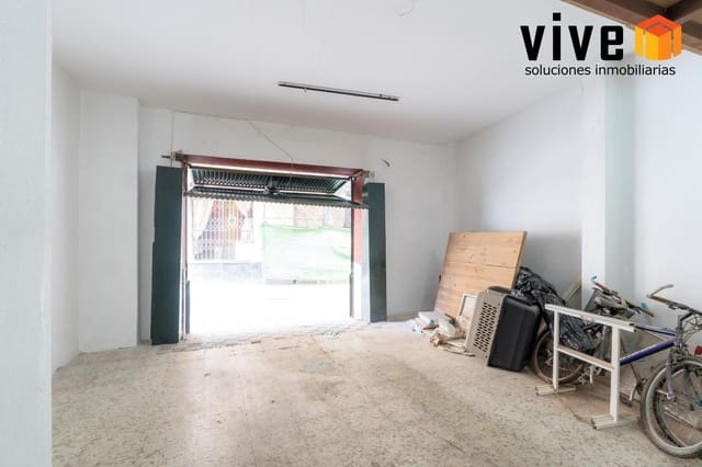 5 bedroom Townhouse for sale in Seville city with garage - € 620,000 (Ref: 9876590)