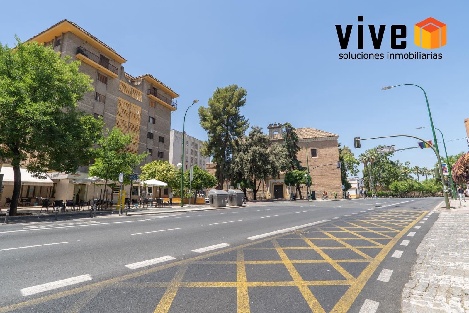 5 bedroom Flat for sale in Seville city with garage - € 730,000 (Ref: 9916002)