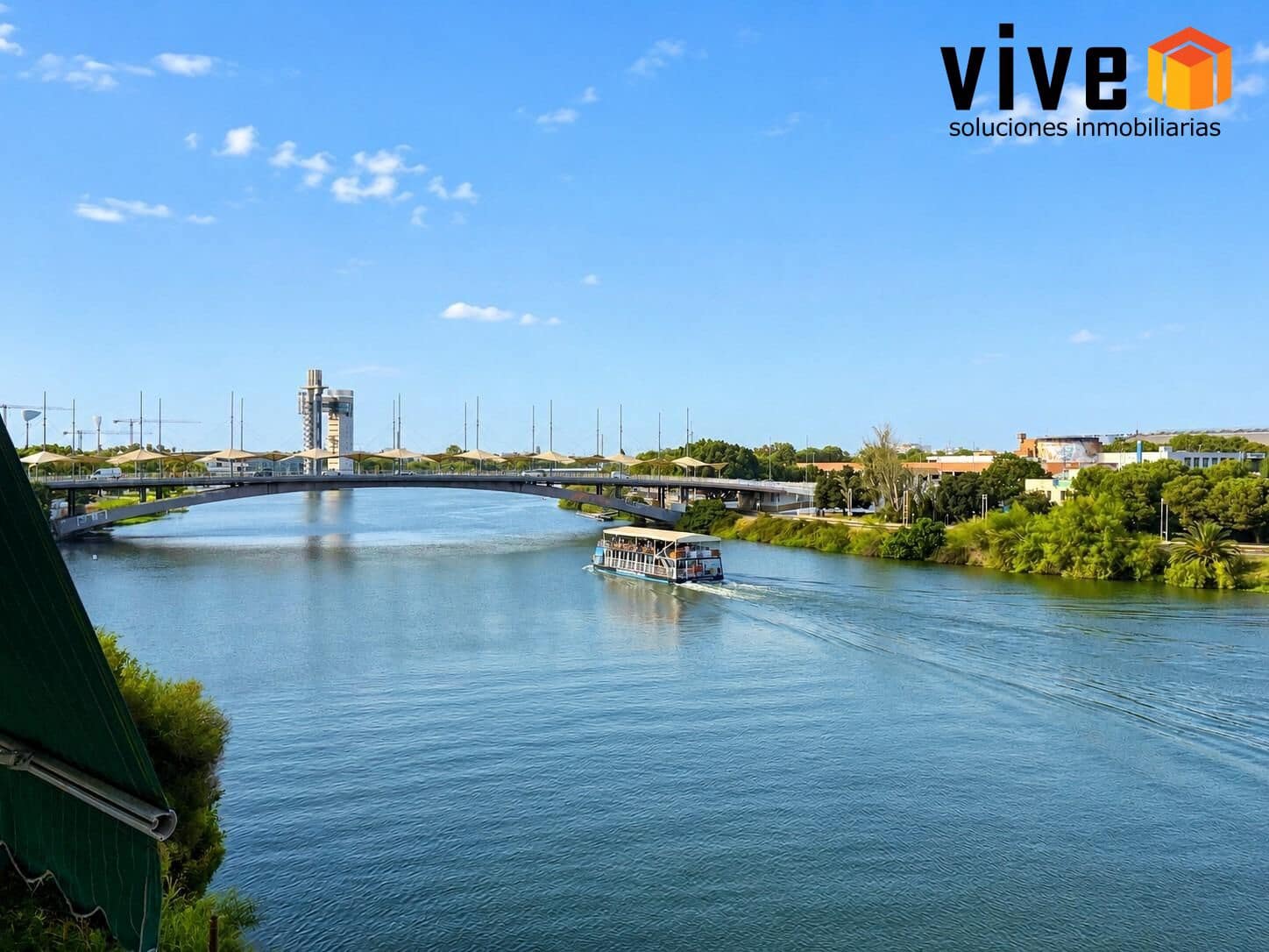 Piso de 3 habitaciones en Sevilla ciudad en venta - 629.900 € (Ref: 9949940)