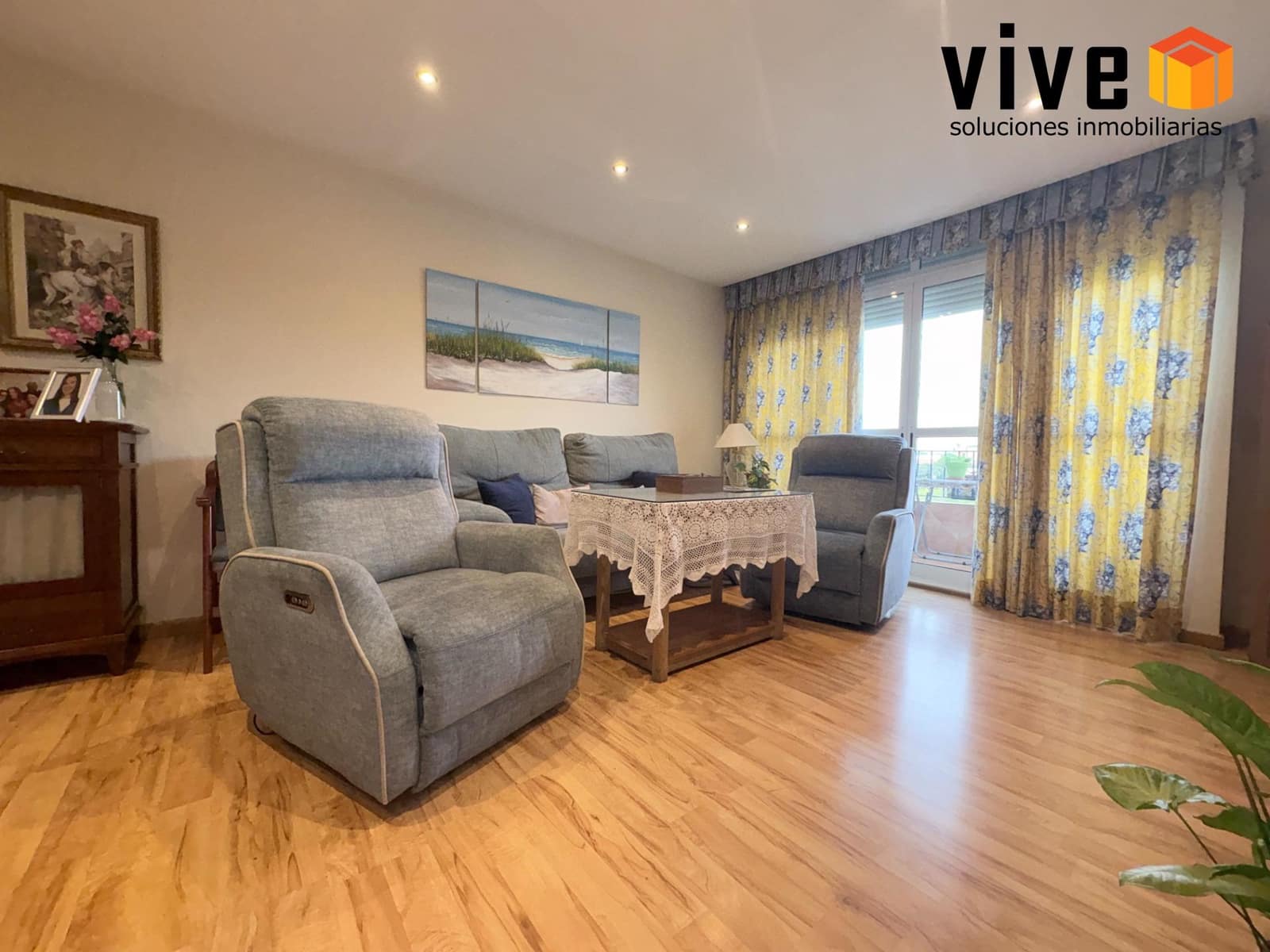 Piso de 3 habitaciones en Sevilla ciudad en venta - 629.900 € (Ref: 9949940)