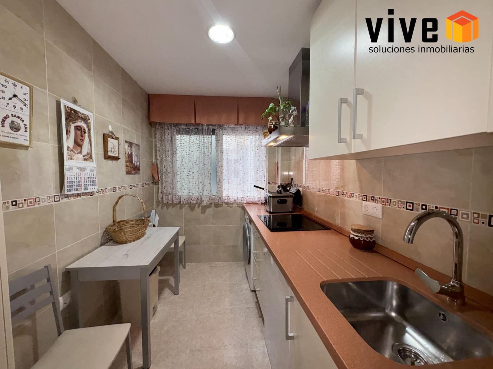 Piso de 3 habitaciones en Sevilla ciudad en venta - 629.900 € (Ref: 9949940)