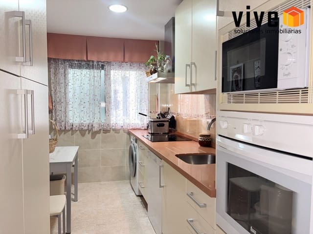 Piso de 3 habitaciones en Sevilla ciudad en venta - 629.900 € (Ref: 9949940)