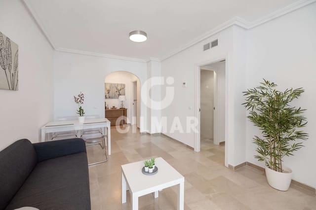 2 Zimmer Apartment zu verkaufen in Puerto de Estepona, Estepona mit Pool Garage - 435.000 € (Ref: 8966971)