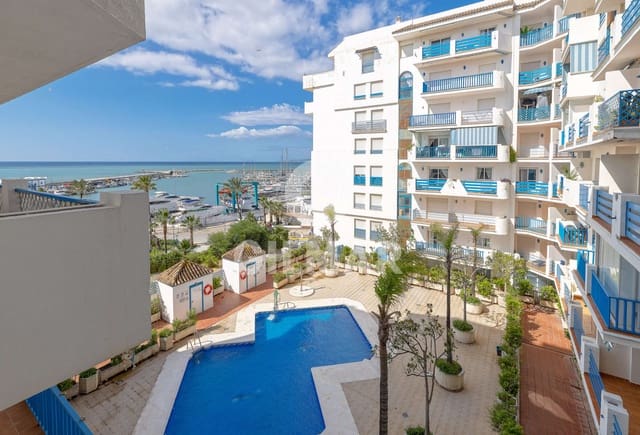 2 Zimmer Apartment zu verkaufen in Puerto de Estepona, Estepona mit Pool Garage - 435.000 € (Ref: 8966971)