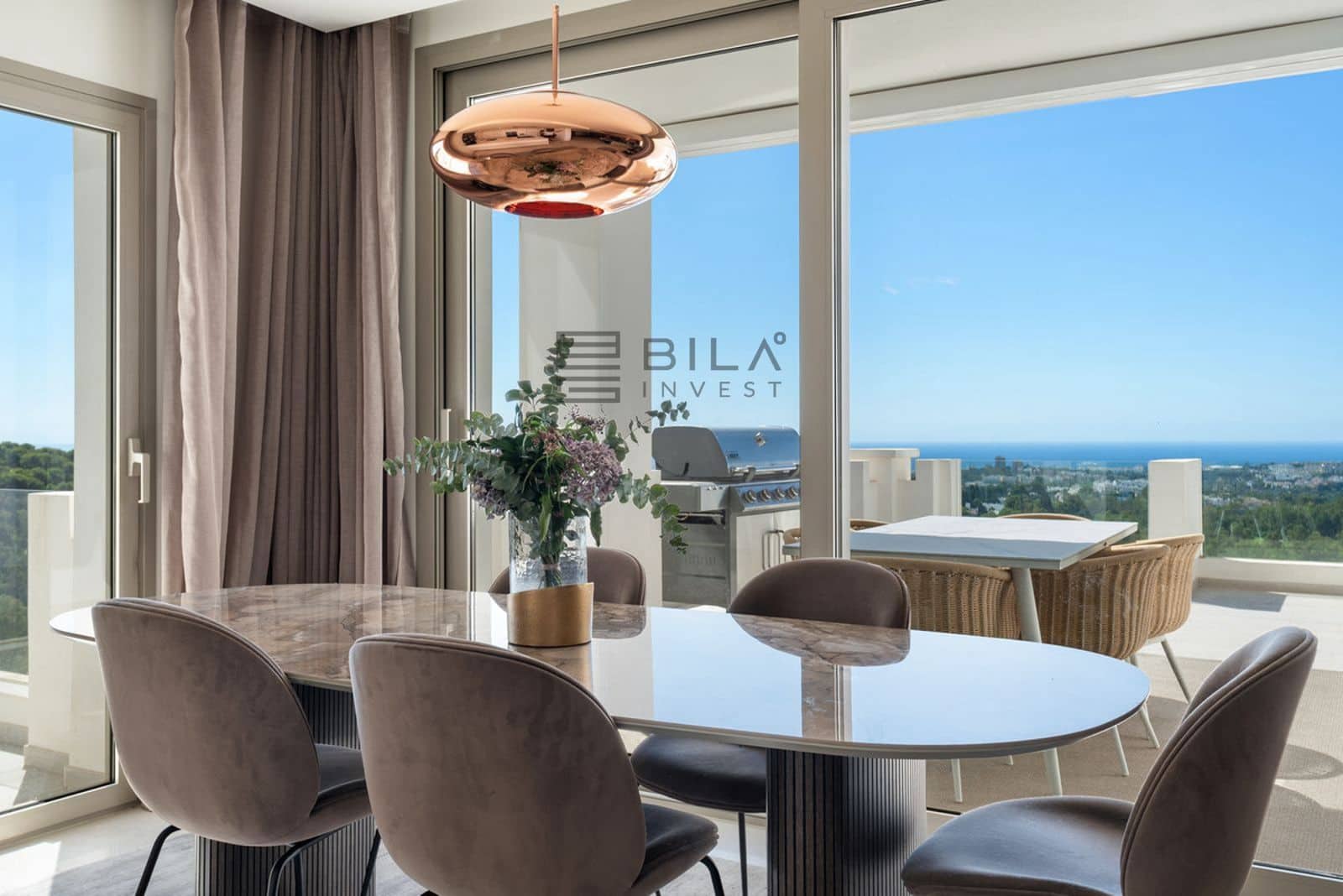 2 Zimmer Penthouse zu verkaufen in Nueva Andalucia mit Pool - 1.420.000 € (Ref: 8872945)