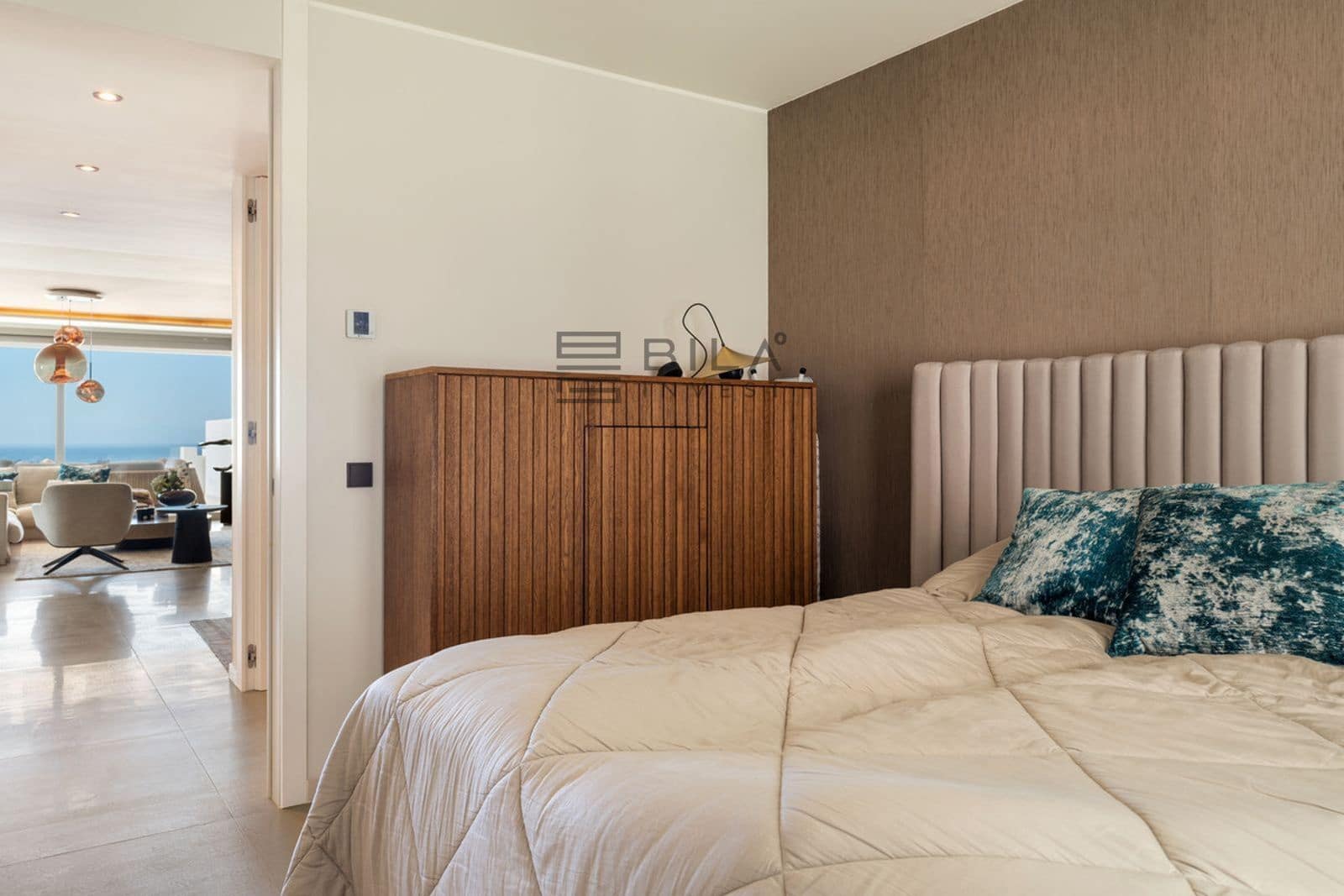 2 Zimmer Penthouse zu verkaufen in Nueva Andalucia mit Pool - 1.420.000 € (Ref: 8872945)