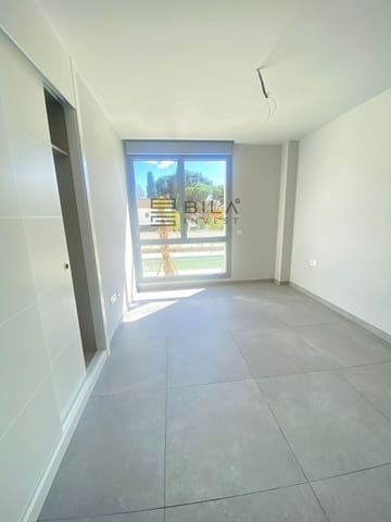 3 chambre Appartement à vendre à Elviria, Marbella avec piscine garage - 990 000 € (Ref: 8873014)