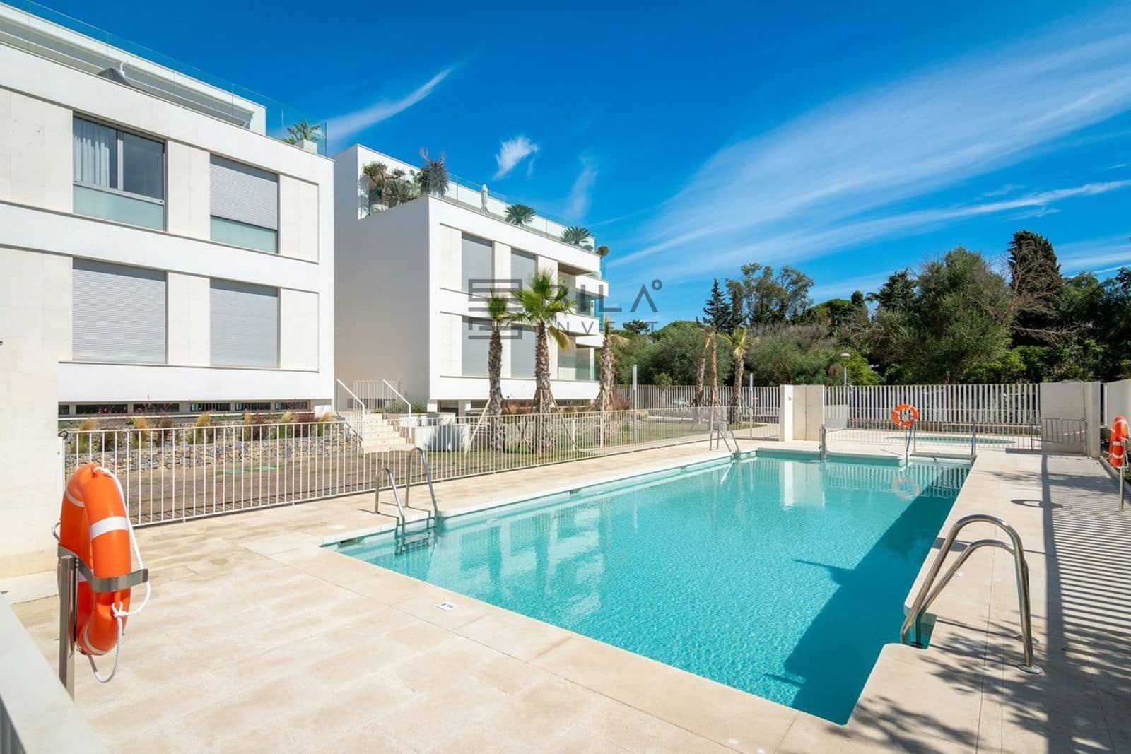 3 sovrum Lägenhet till salu i Elviria med pool garage - 990 000 € (Ref: 8873014)