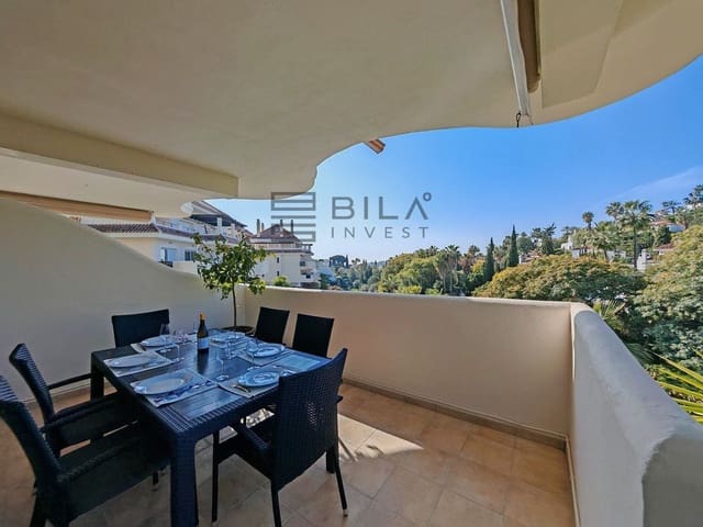 2 chambre Appartement à vendre à Nueva Andalucia, Marbella avec piscine garage - 560 000 € (Ref: 8873037)