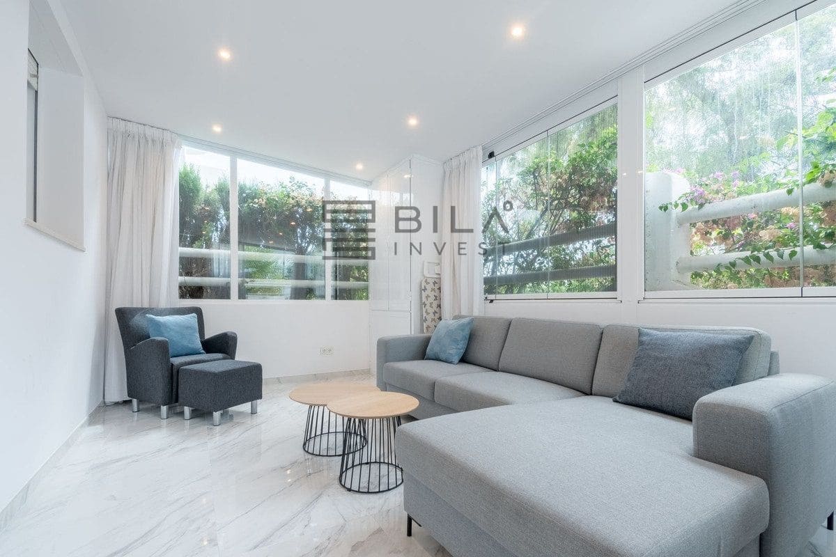 Piso de 2 habitaciones en Golden Mile en venta con piscina garaje - 695.000 € (Ref: 8873126)