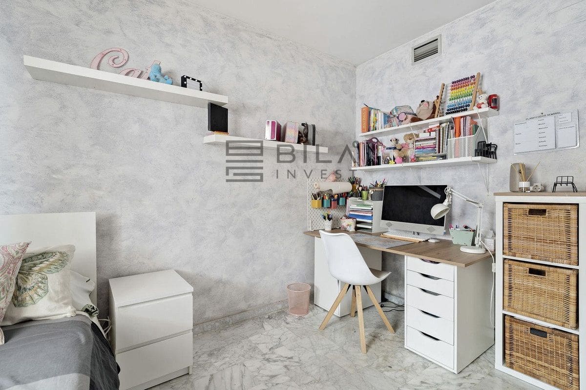 2 bedroom Flat for sale in Mijas Golf with pool garage - € 340,000 (Ref: 8895910)