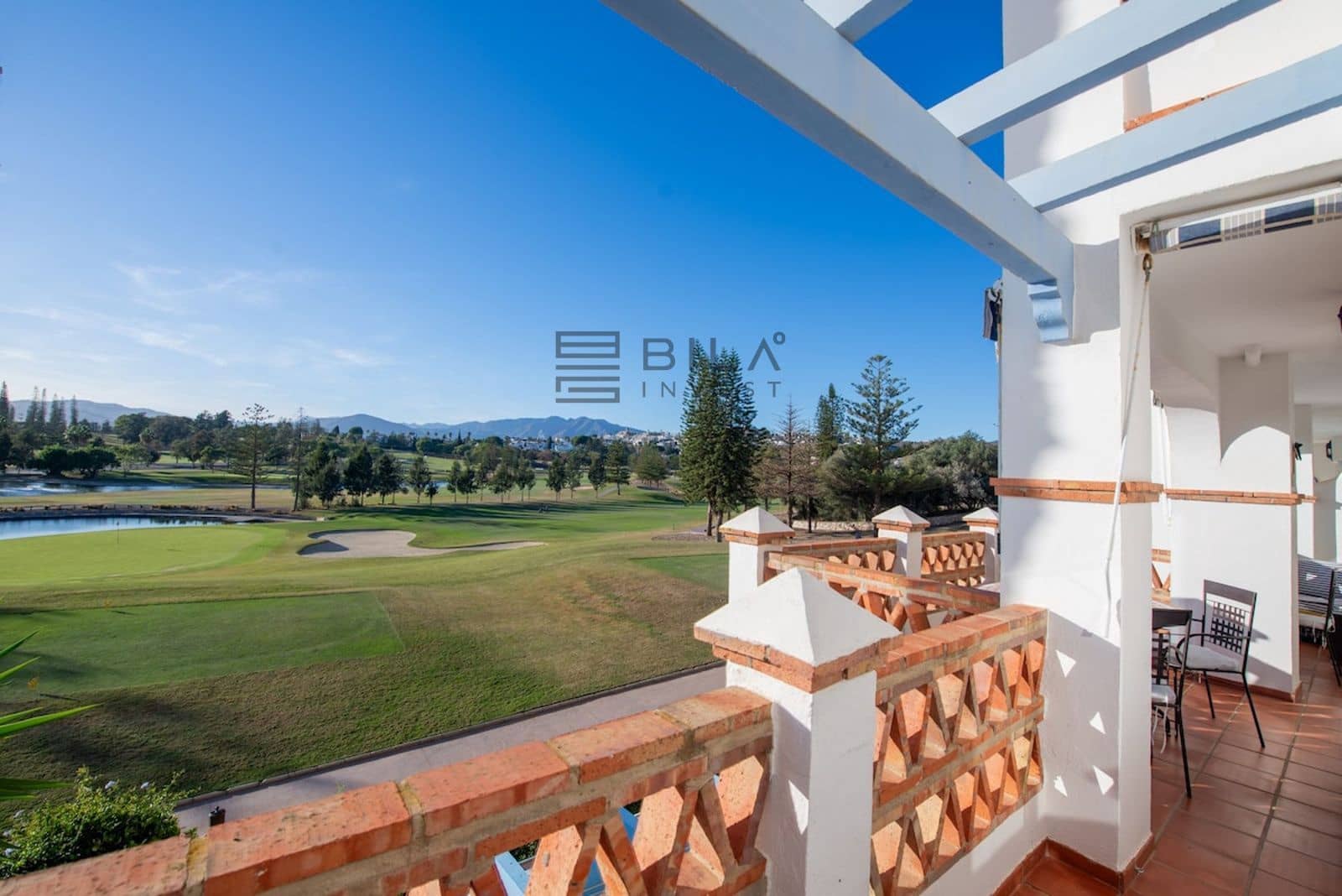 2 bedroom Flat for sale in Mijas Golf with pool garage - € 340,000 (Ref: 8895910)