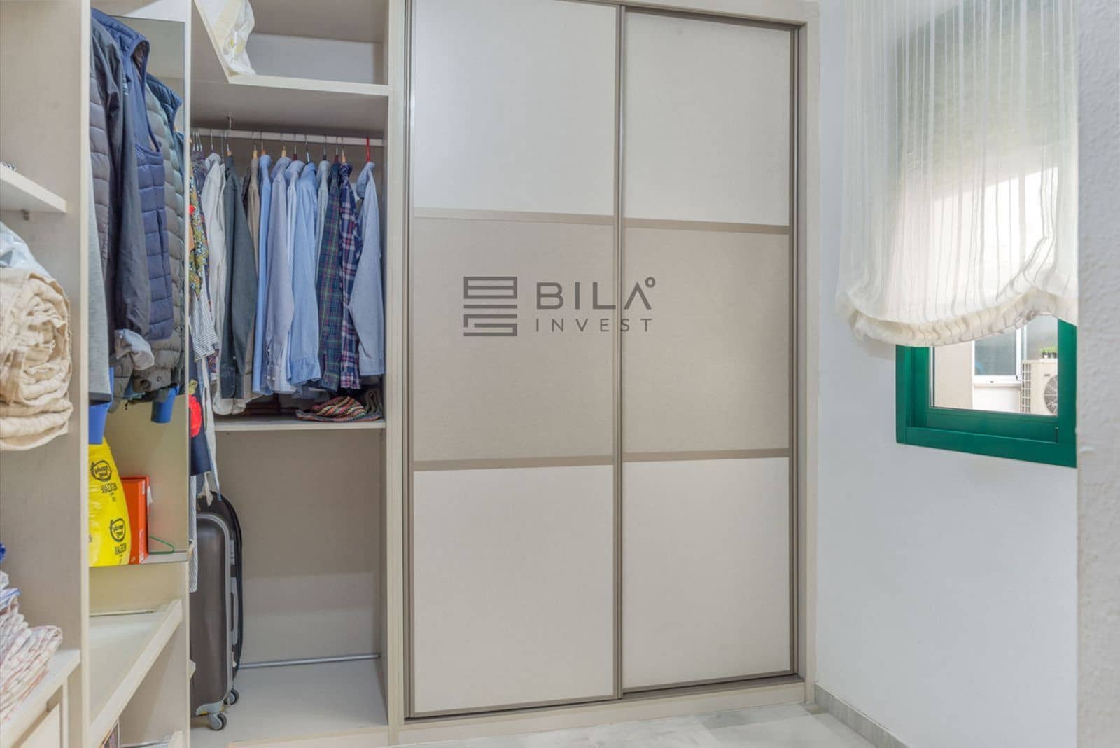 3 bedroom Flat for sale in Marbella with pool - € 435,000 (Ref: 8910687)