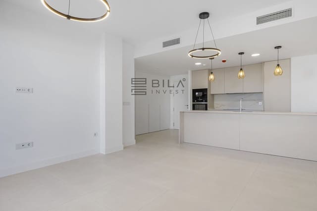 2 bedroom Flat for sale in Carvajal, Fuengirola with pool garage - € 475,000 (Ref: 8930112)