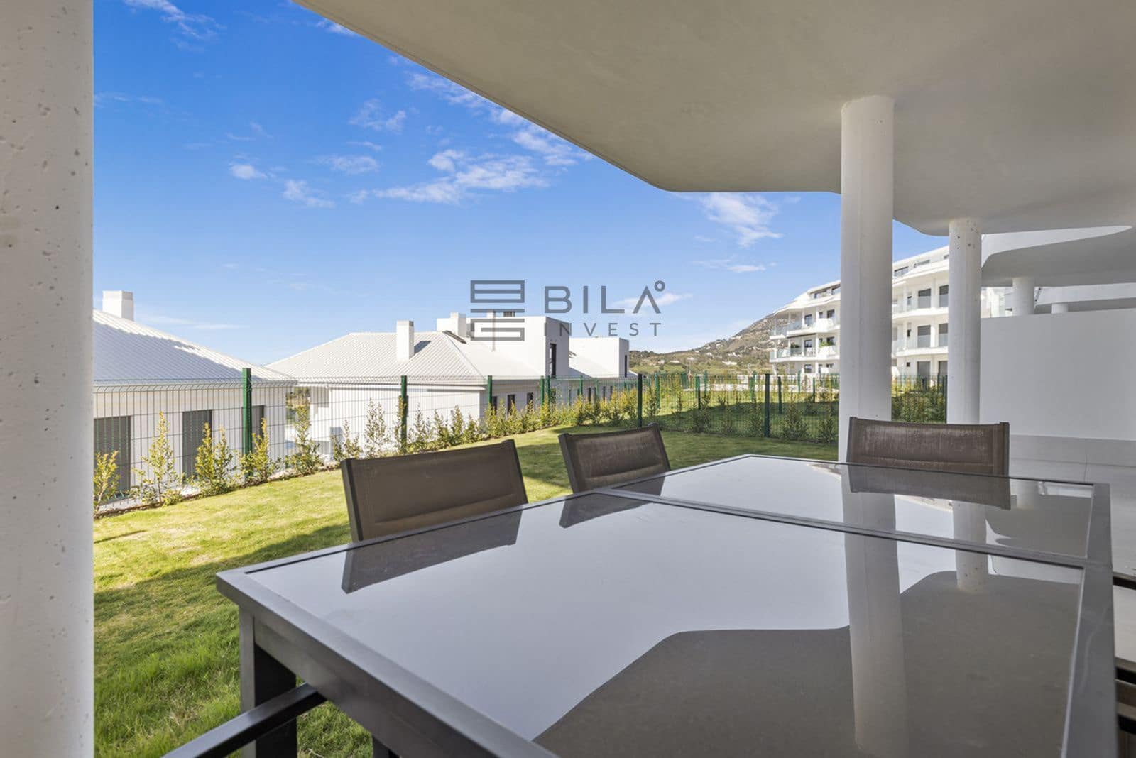 2 sypialnia Mieszkanie na sprzedaż w Carvajal z basenem garażem - 475 000 € (Ref: 8930112)