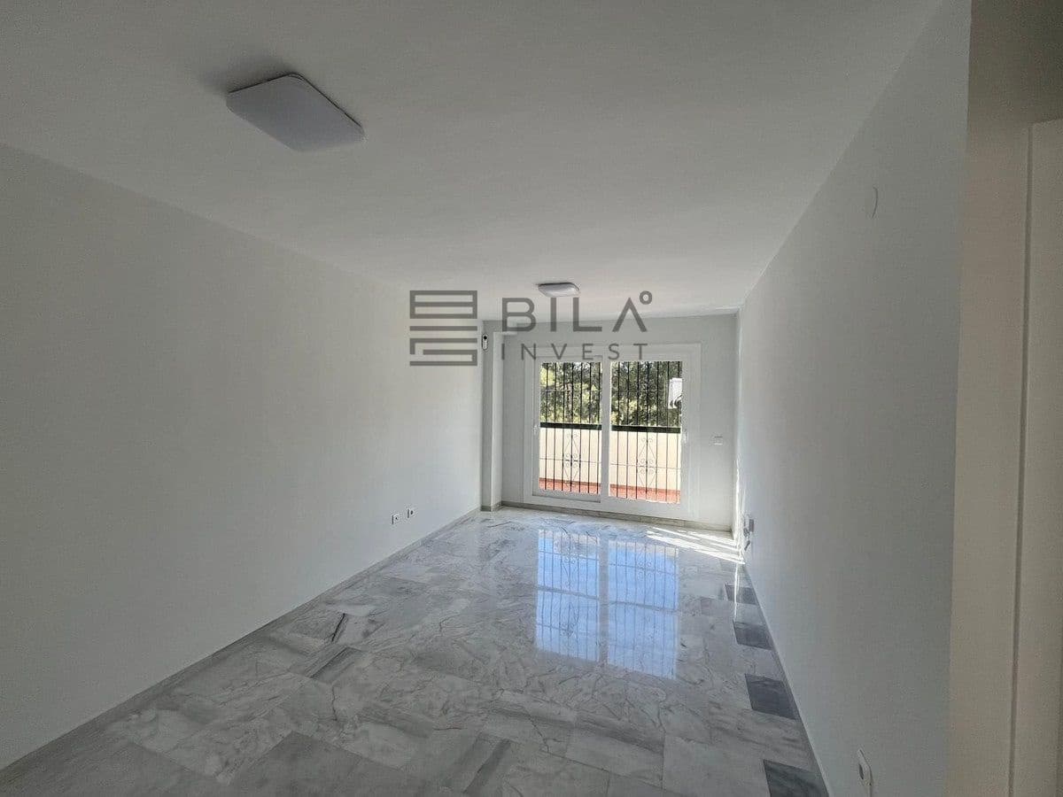 2 soveværelse Penthouse til salg i Torrequebrada med swimmingpool - € 288.000 (Ref: 8930243)