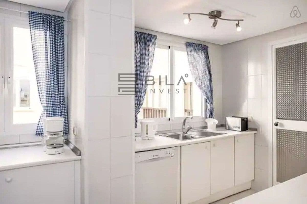 2 slaapkamer Flat te koop in Benalmadena - € 570.000 (Ref: 9609651)