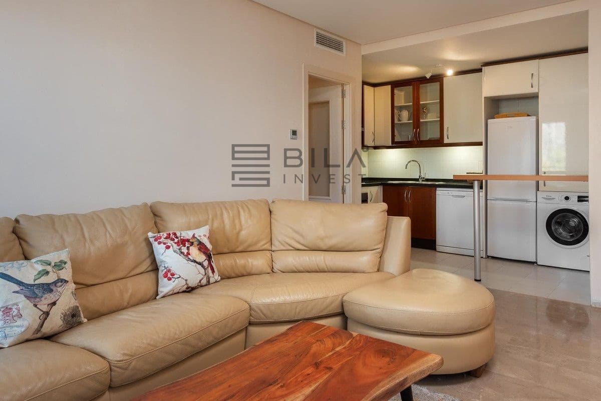 2 sovrum Lägenhet till salu i Miraflores med pool garage - 299 950 € (Ref: 9609652)