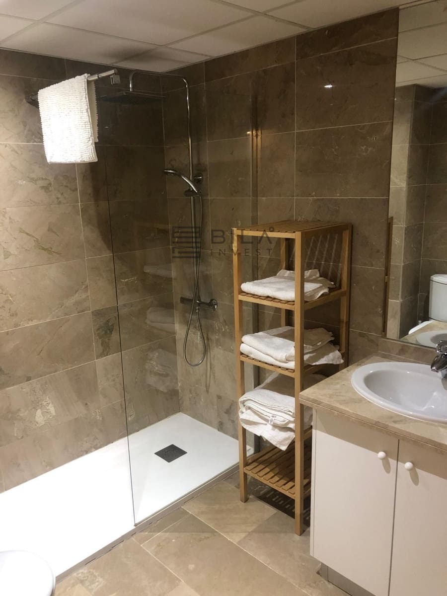 2 sovrum Lägenhet till salu i Miraflores med pool garage - 299 950 € (Ref: 9609652)